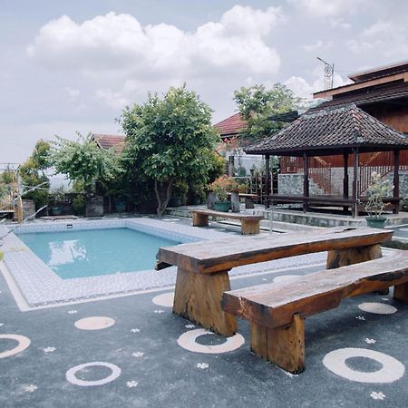 Reddoorz At Villa Bukit Senyum Lombok Kuripan  Zewnętrze zdjęcie
