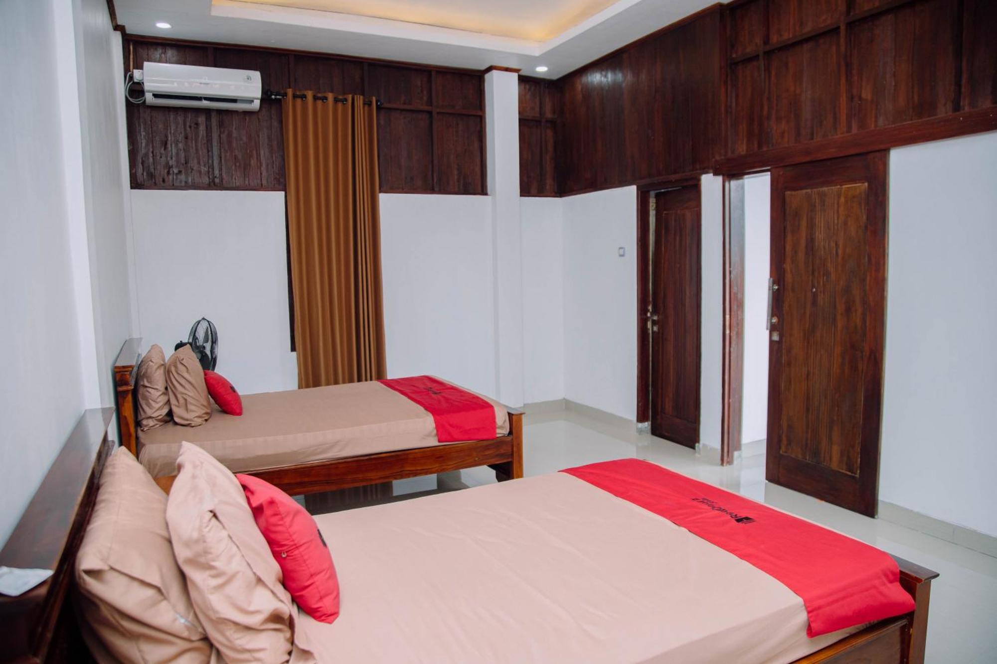 Reddoorz At Villa Bukit Senyum Lombok Kuripan  Zewnętrze zdjęcie