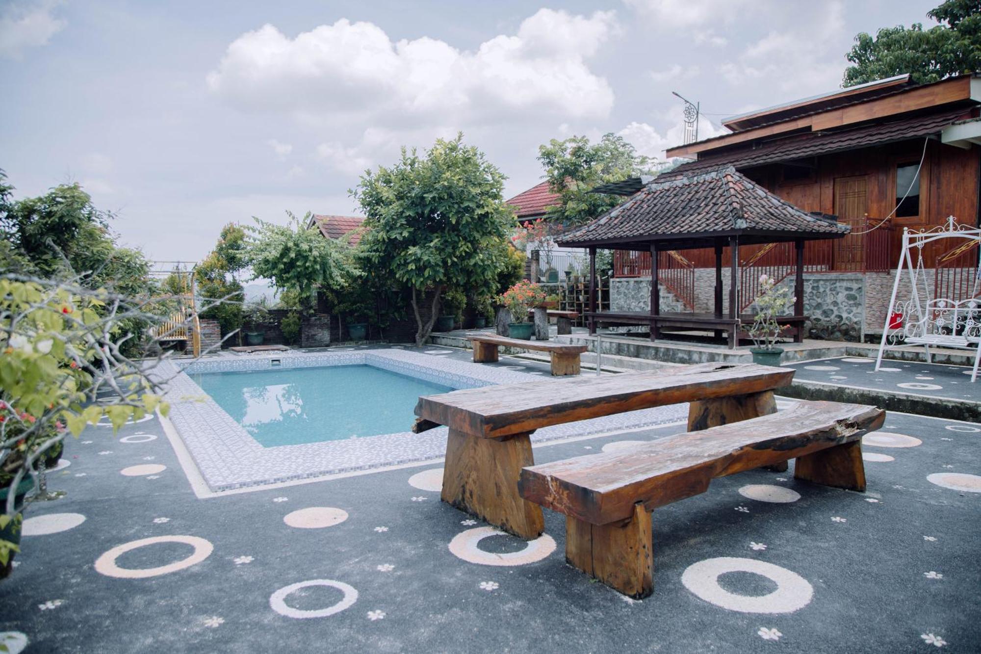 Reddoorz At Villa Bukit Senyum Lombok Kuripan  Zewnętrze zdjęcie